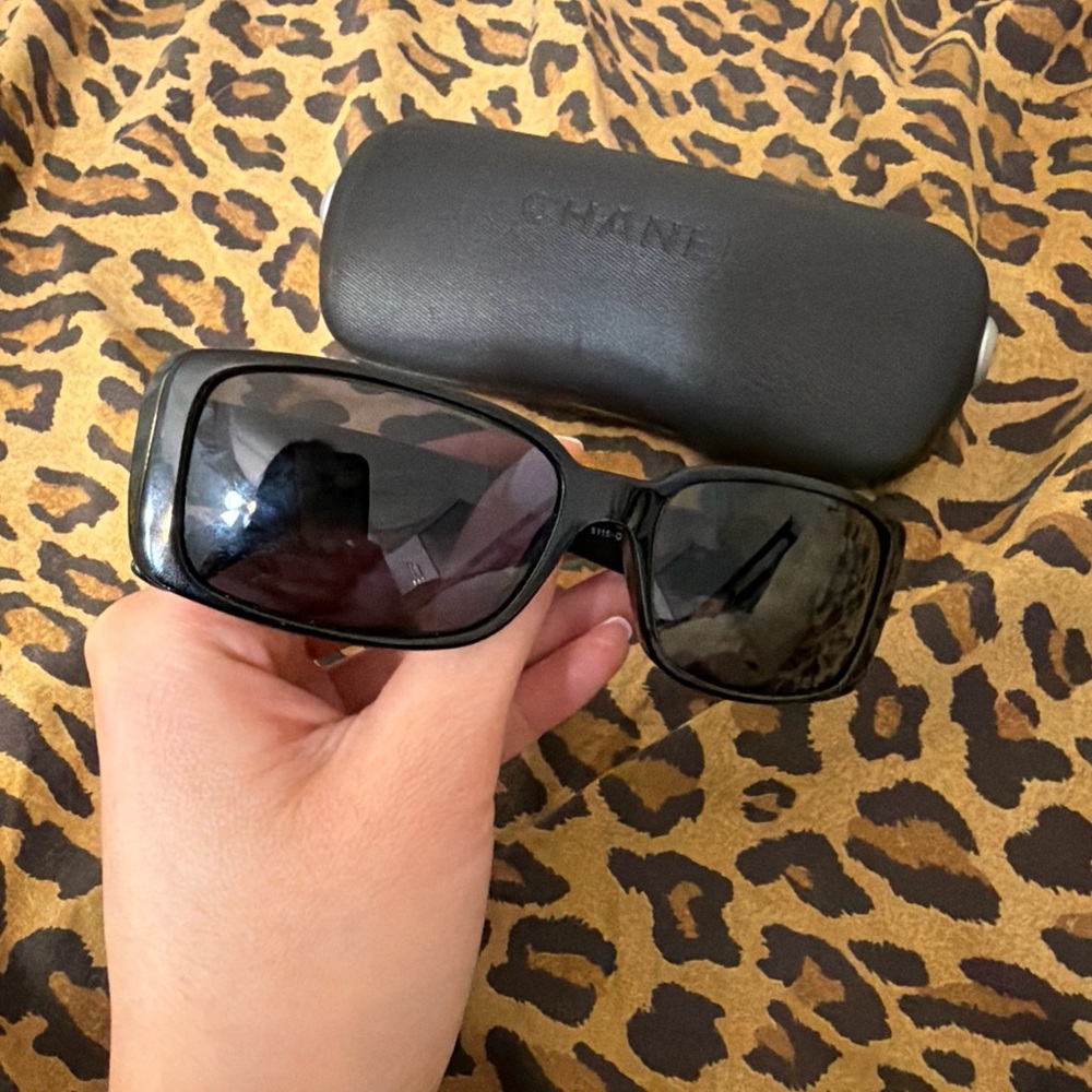 CHANEL Black Rectangular Sunglasses - image 4